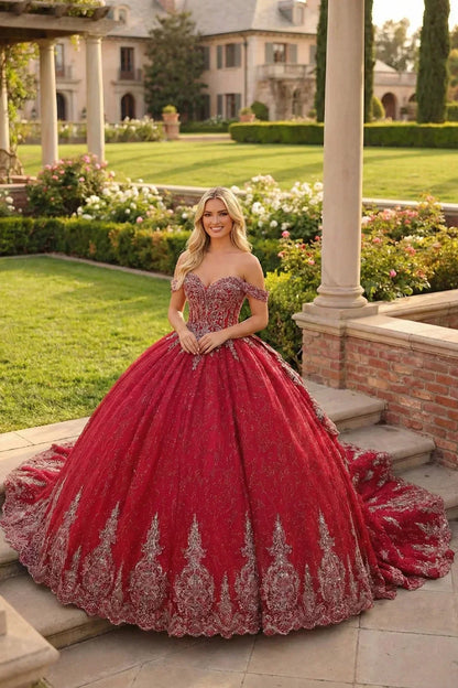 Carolina Luxurious Ball Gown Sweetheart Quinceañera Dress With Embroidery and Bow in Red - product view